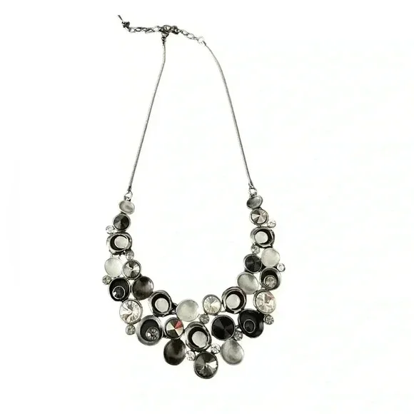 NWOT BLACK SILVER AND WHITE UNIQUE NECKLACE - Picture 2 of 2